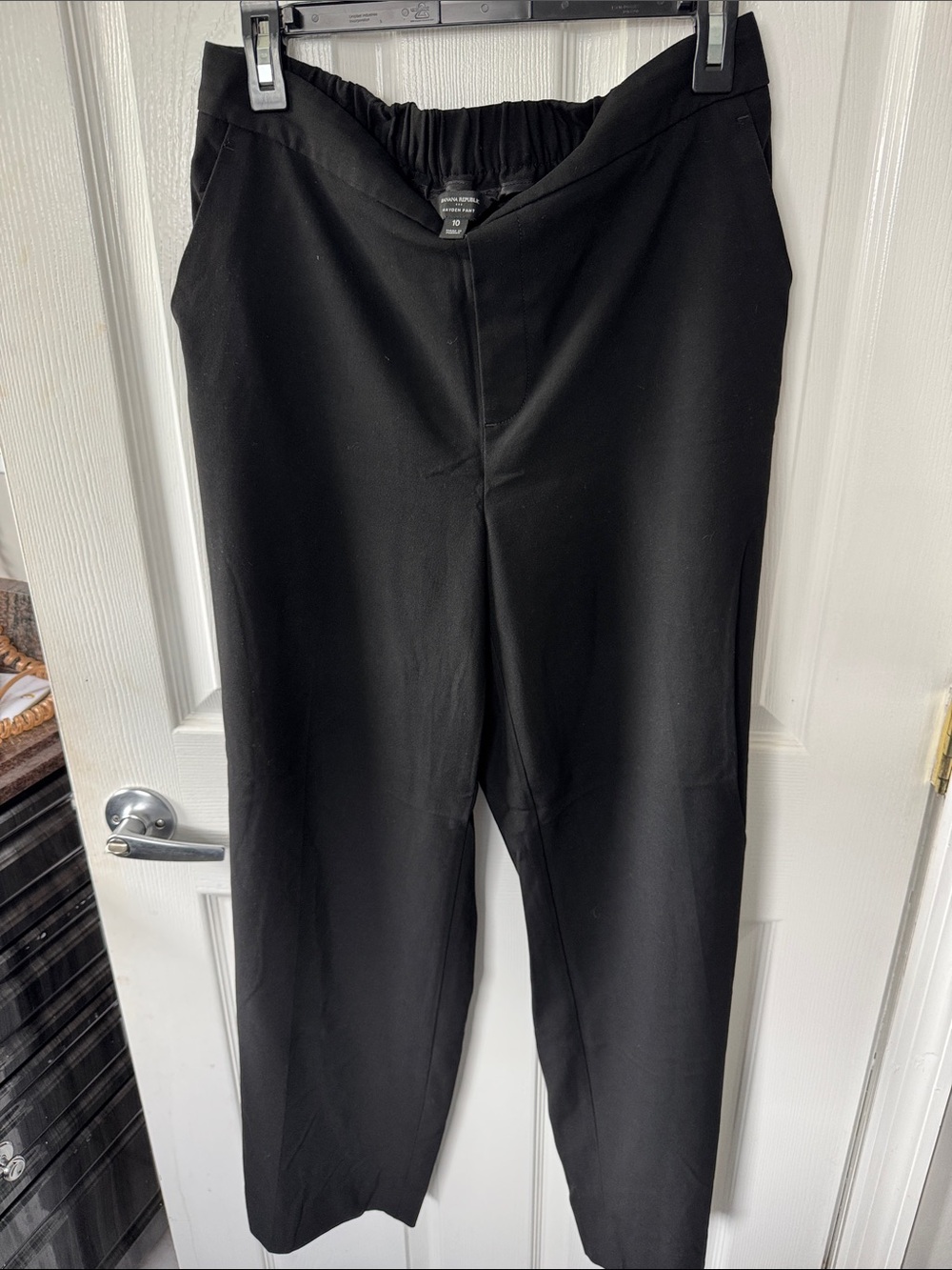 Women’s Banana Republic Factory Hayden Pants - Classic Straight Fit